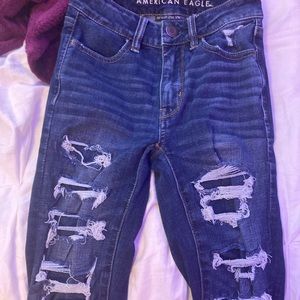 00 ripped American eagle jeans